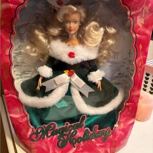 Jakks Pacific 90’s Magical Holiday Doll #90265 Rare Box Green Dress